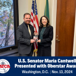 NATCA President Nick Daniels and Senator Maria Cantwell (Wash.)